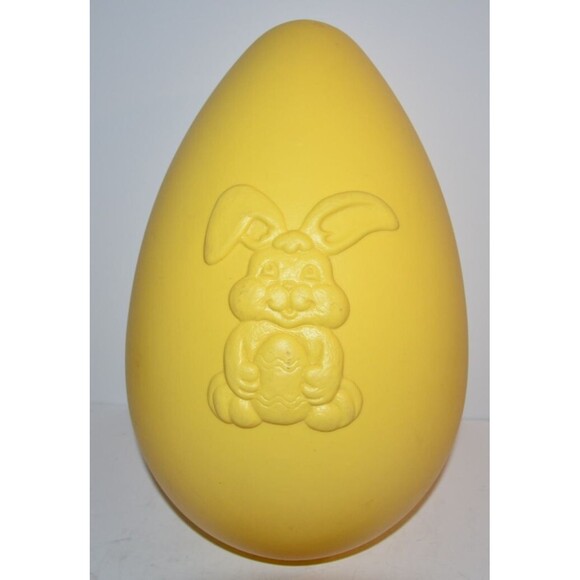 Vtg 1998 Grand Venture Yellow Large Easter Egg Blow Mold w Rabbit On Front - Picture 3 of 7